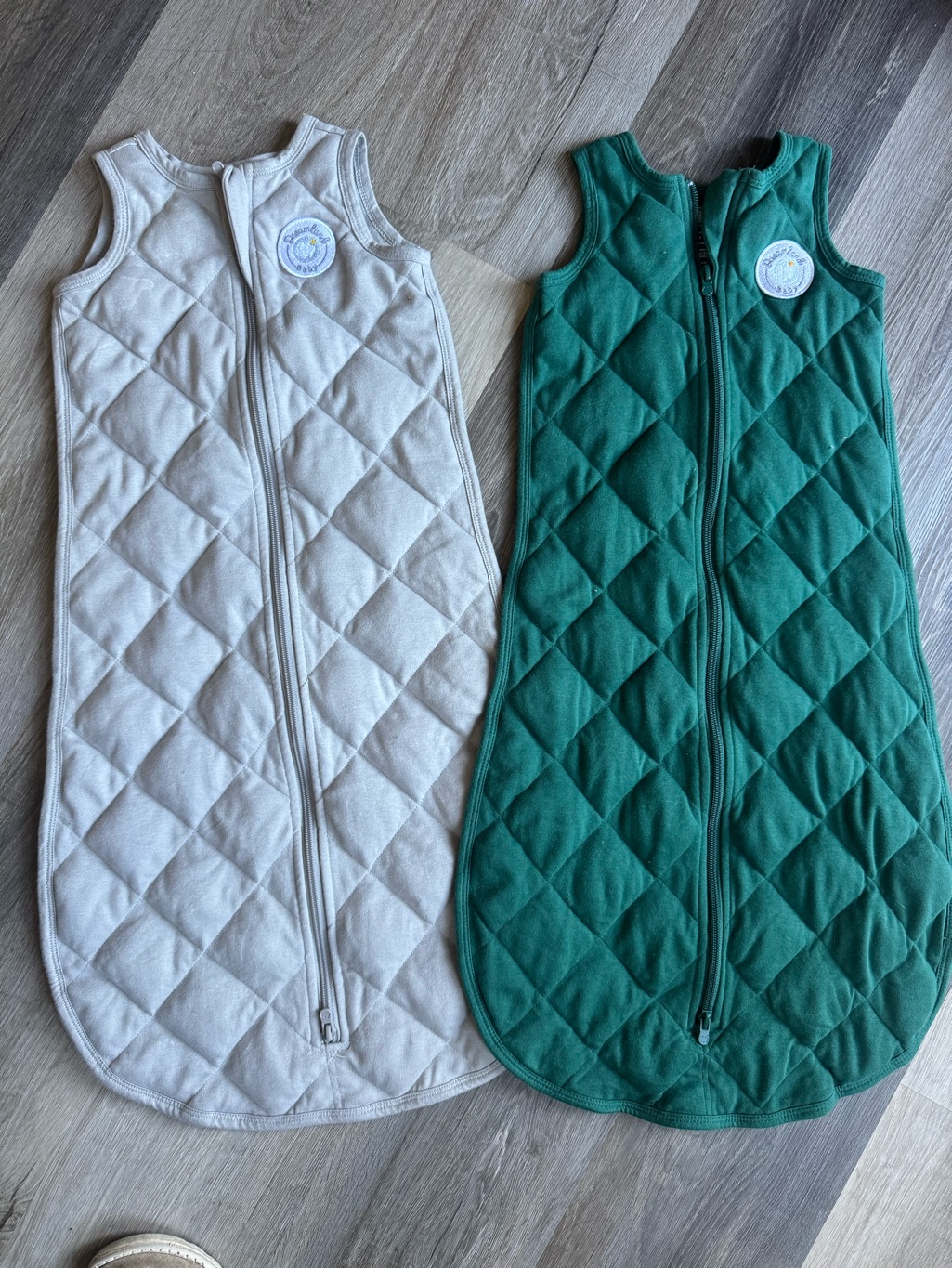 Quilted Kids Sleep Sack Pajama In Green And Cream - Zipper Front